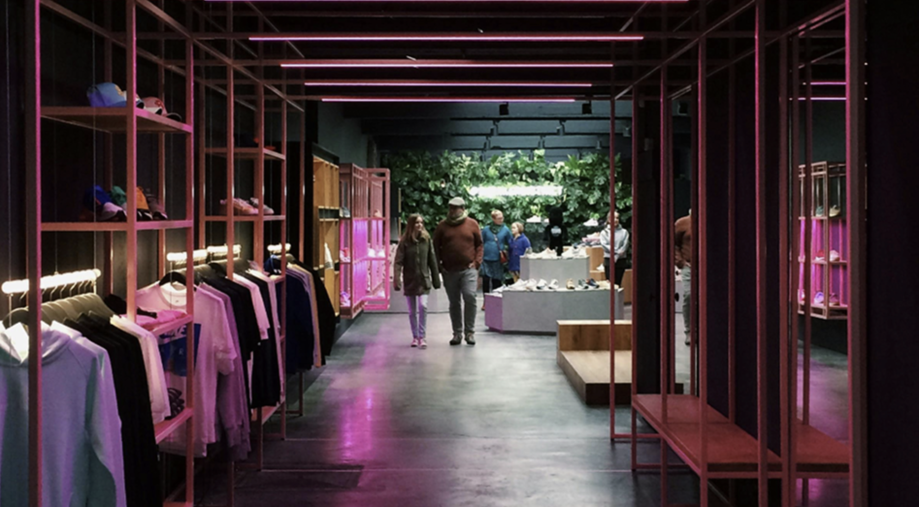 RETAIL 